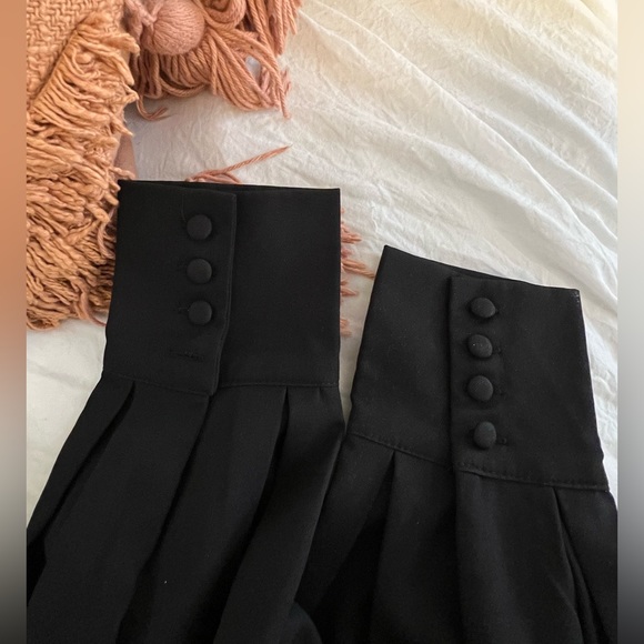 Off the Shoulder Bell Sleeve Top (FashionNova) - Picture 5 of 13